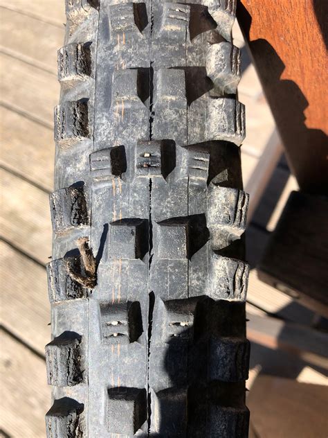 A Guide to Choosing the Right Tire Pressure for the Schwalbe Magic Mary 29x2.35